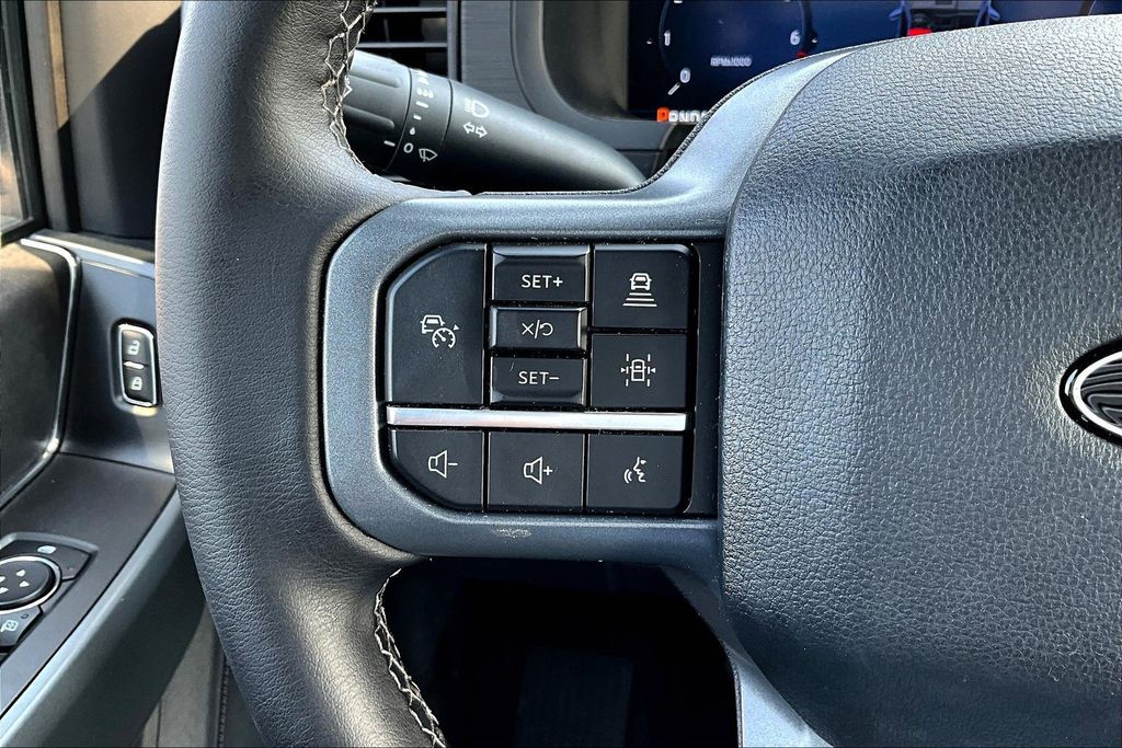 2025 Ford F-150 XLT - Photo 20