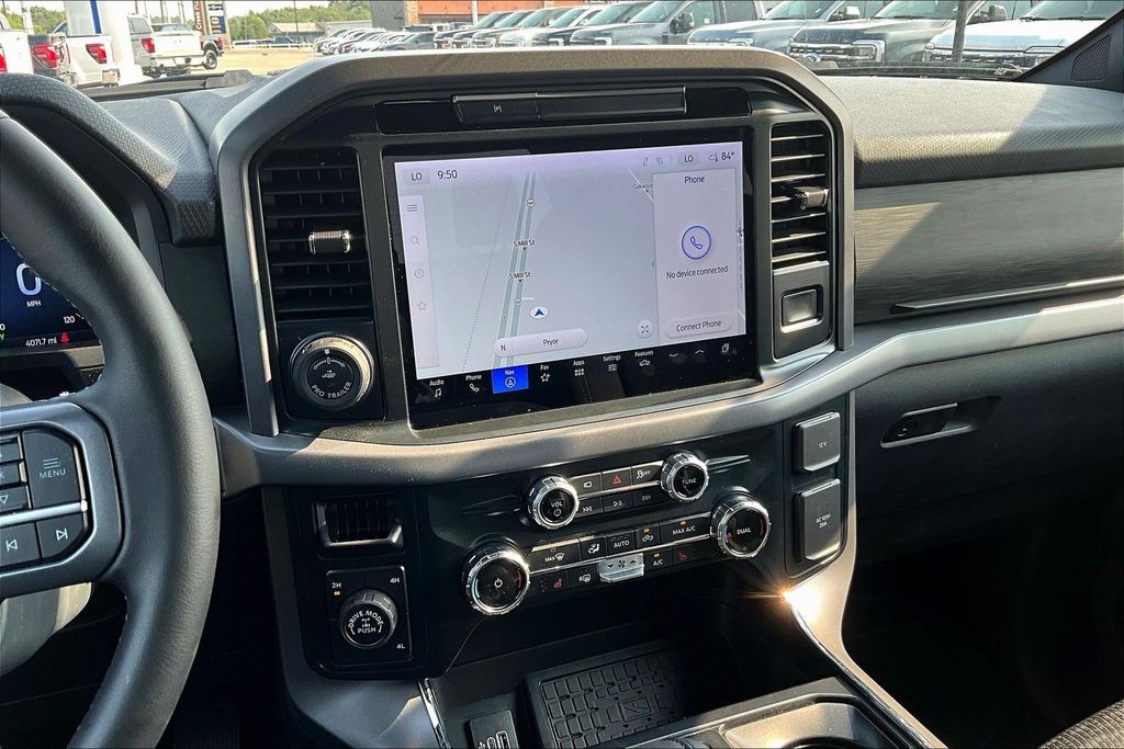 2025 Ford F-150 XLT - Photo 6