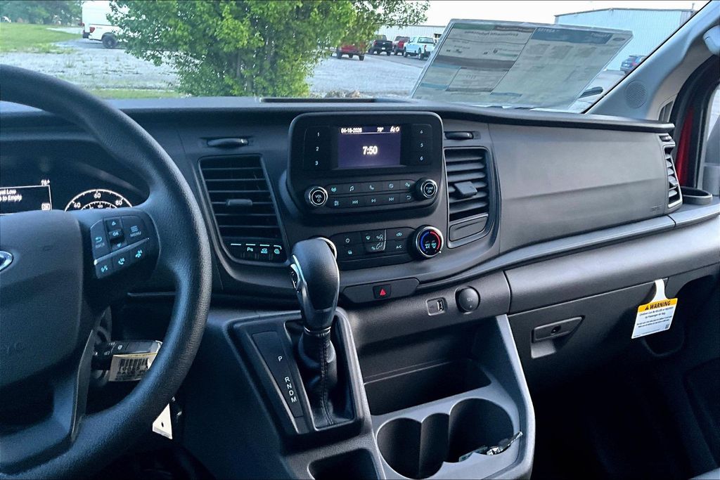 2025 Ford Transit Van Base - Photo 7