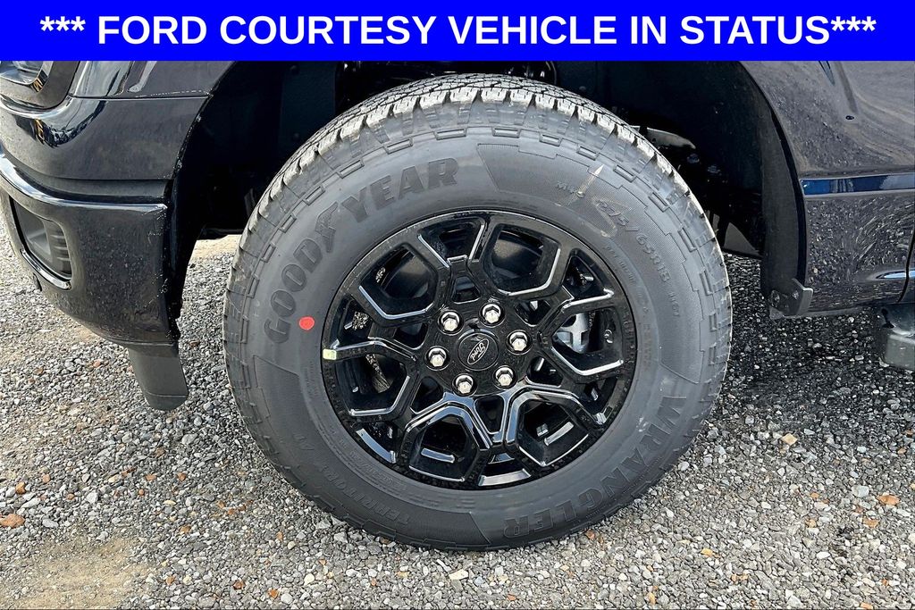 2026 Ford F-150 XLT - Photo 12