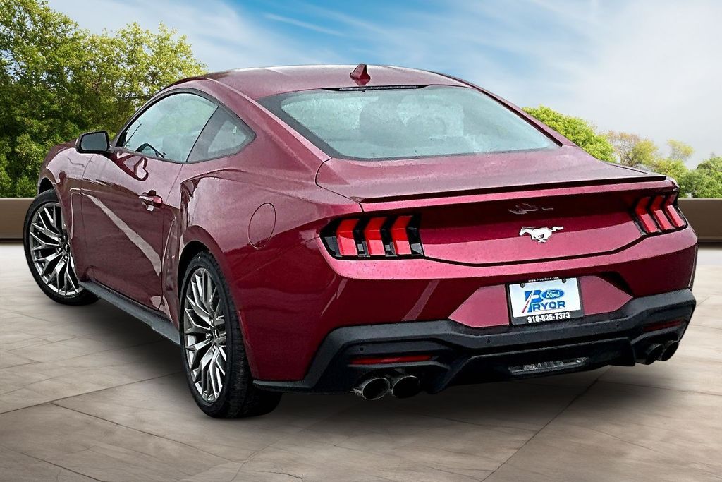 2025 Ford Mustang EcoBoost Premium Fastback - Photo 3