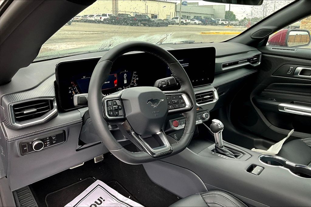2025 Ford Mustang EcoBoost Premium Fastback - Photo 6