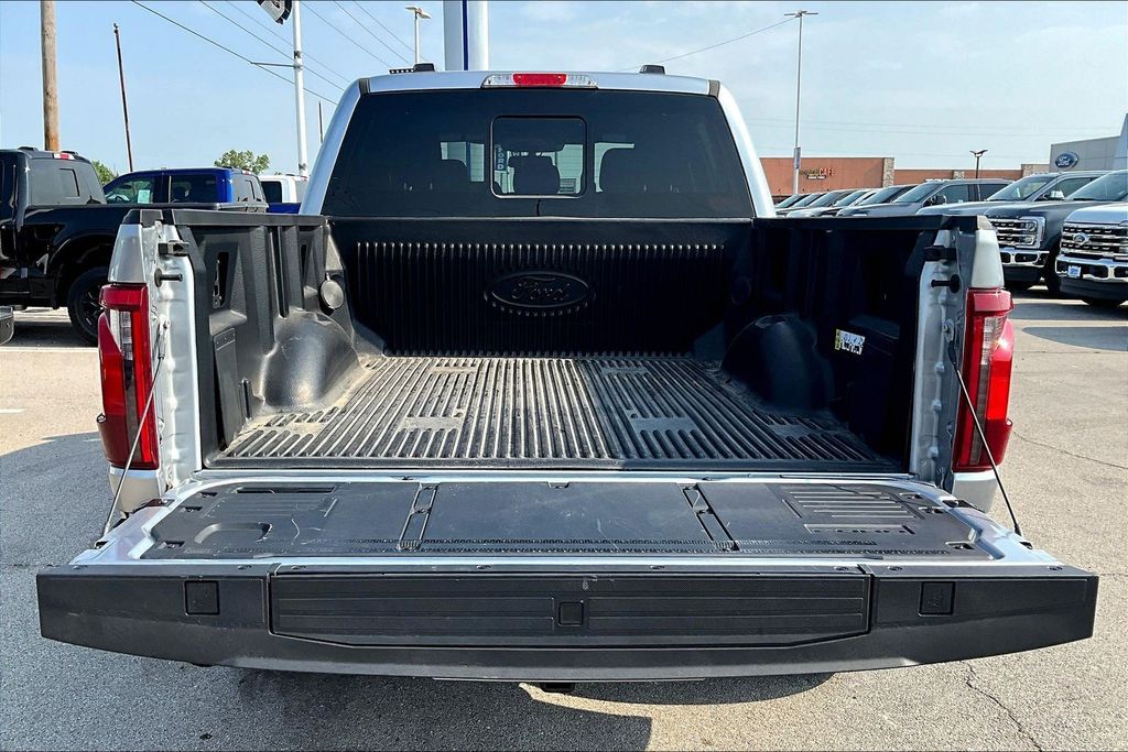 2025 Ford F-150 XLT - Photo 30