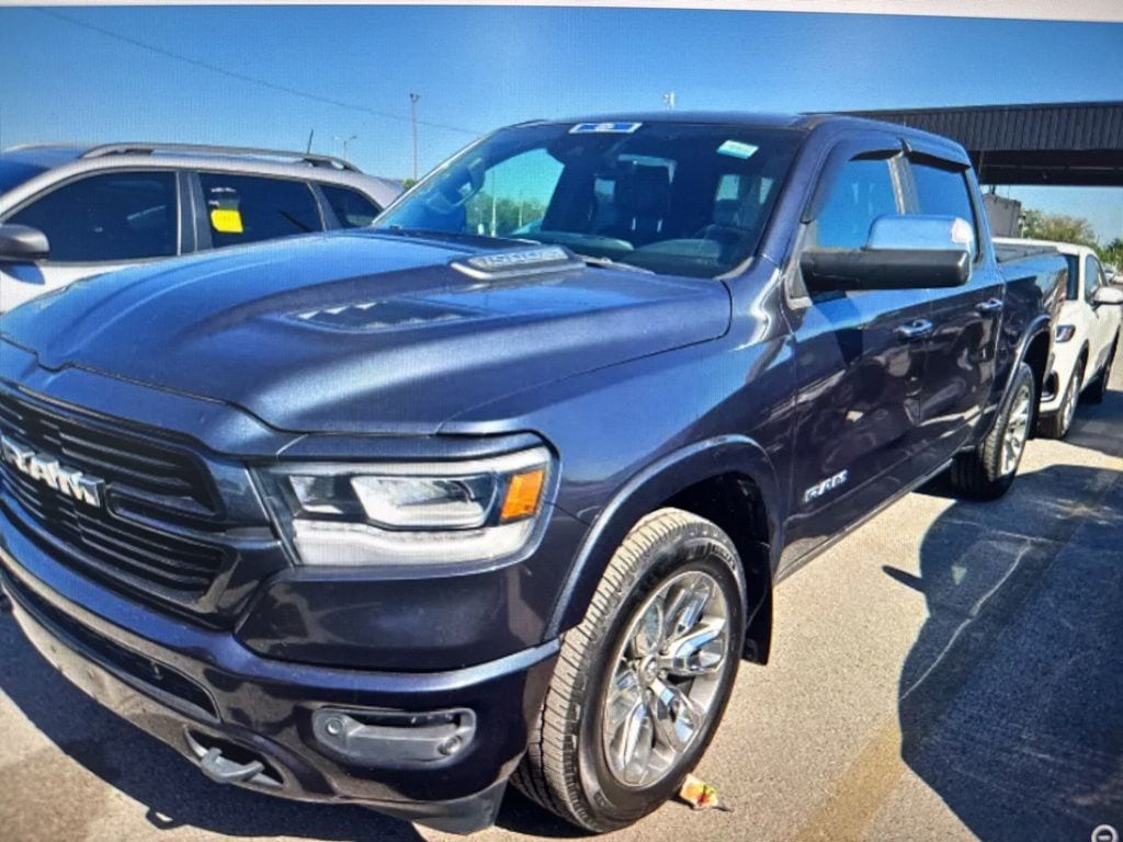 2019 RAM 1500 Laramie 4x4 Crew Cab 5'7's photo
