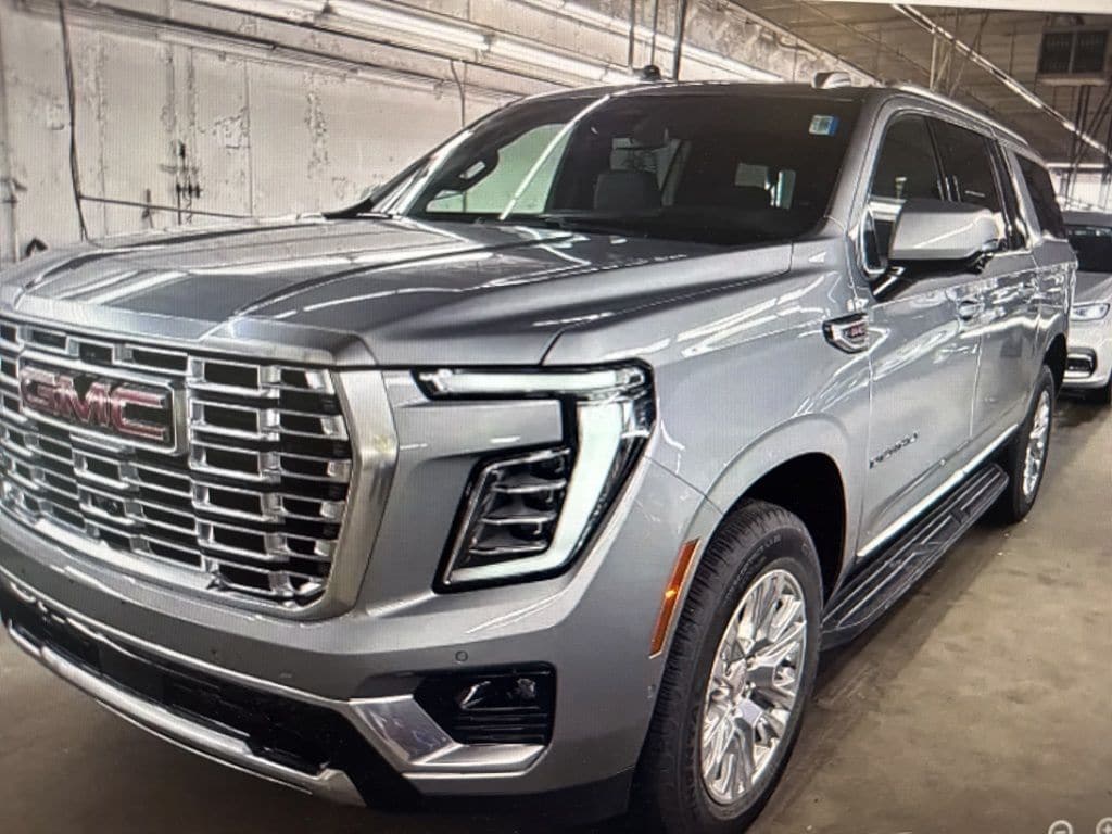 2025 GMC Yukon Denali AWD's photo