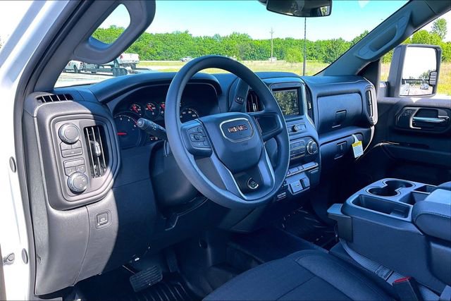 2026 GMC Sierra 2500HD Pro - Photo 6
