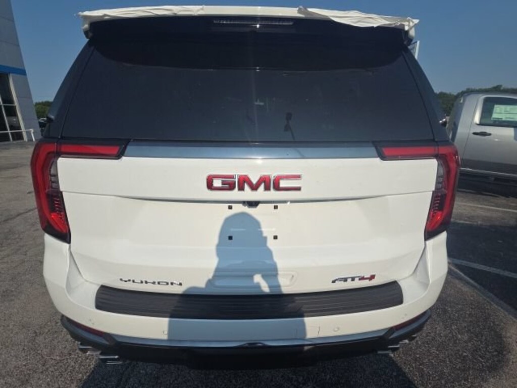 New 2026 GMC Yukon AT4 SUV