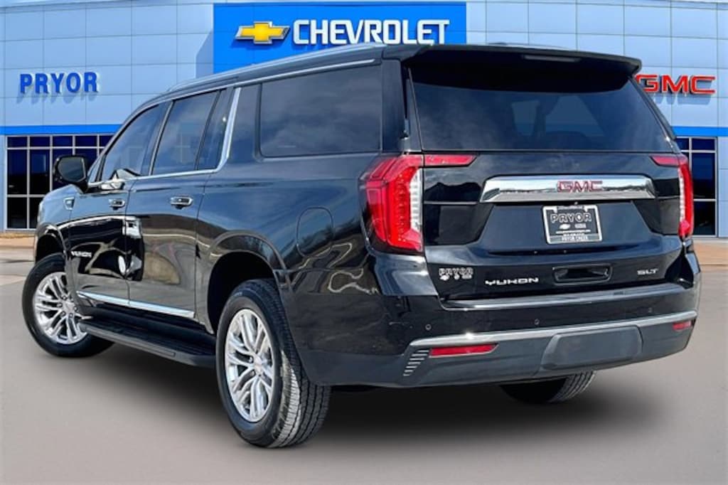 Used 2022 GMC Yukon XL SLT SUV