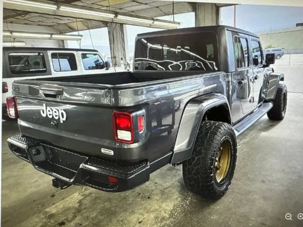 Used 2023 Jeep Gladiator Overland