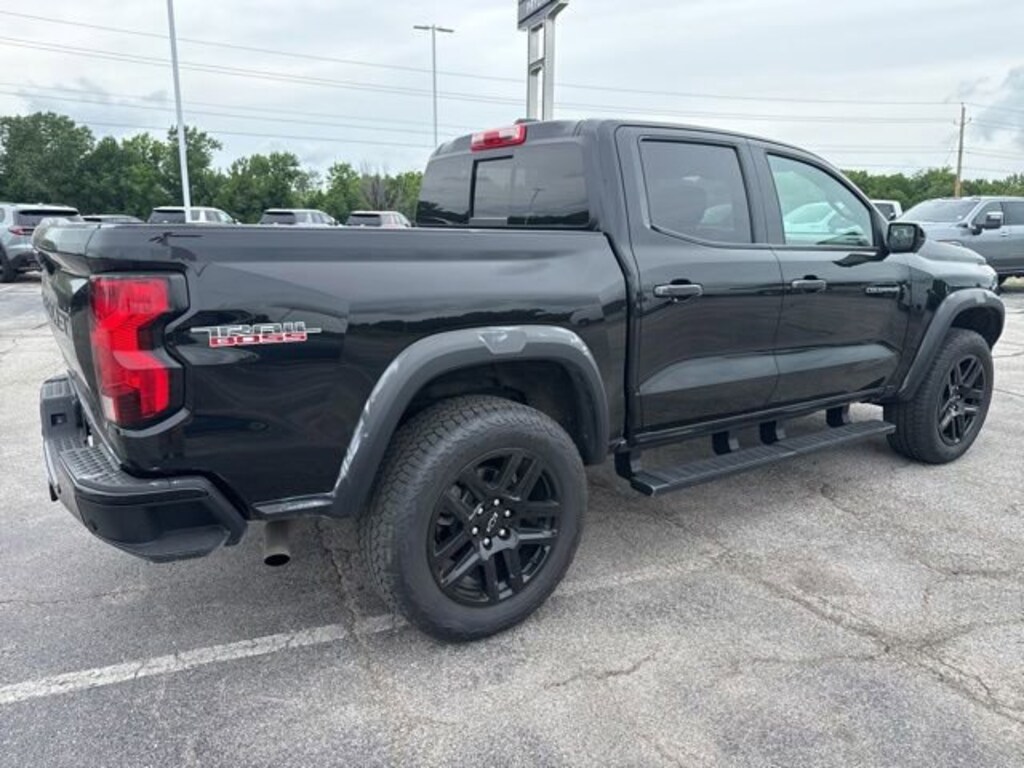 Used 2024 Chevrolet Colorado Trail Boss Truck