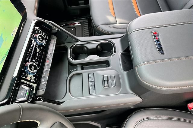 2026 GMC Sierra 2500HD AT4 - Photo 8