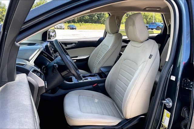2022 Ford Edge SE - Photo 20