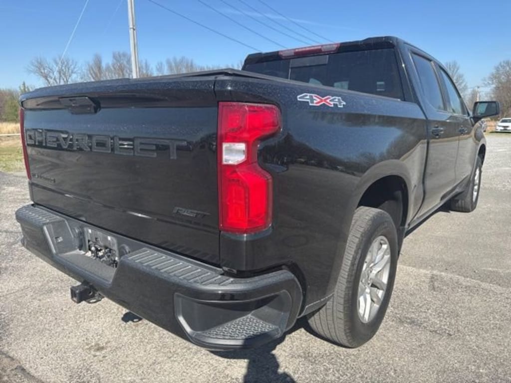 Used 2021 Chevrolet Silverado 1500 RST Truck