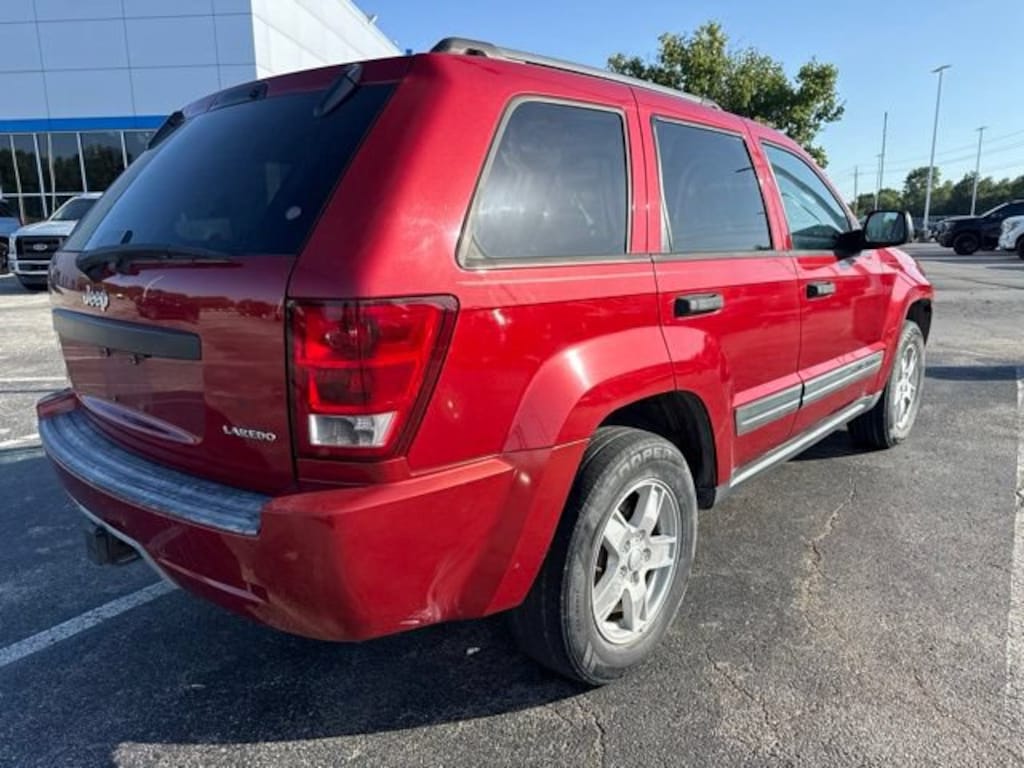 Used 2005 Jeep Grand Cherokee Laredo