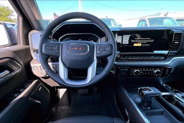 2026 GMC Sierra 1500 SLT - Photo 14