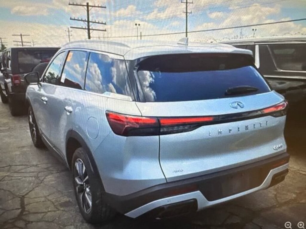 Used 2023 INFINITI QX60 Luxe