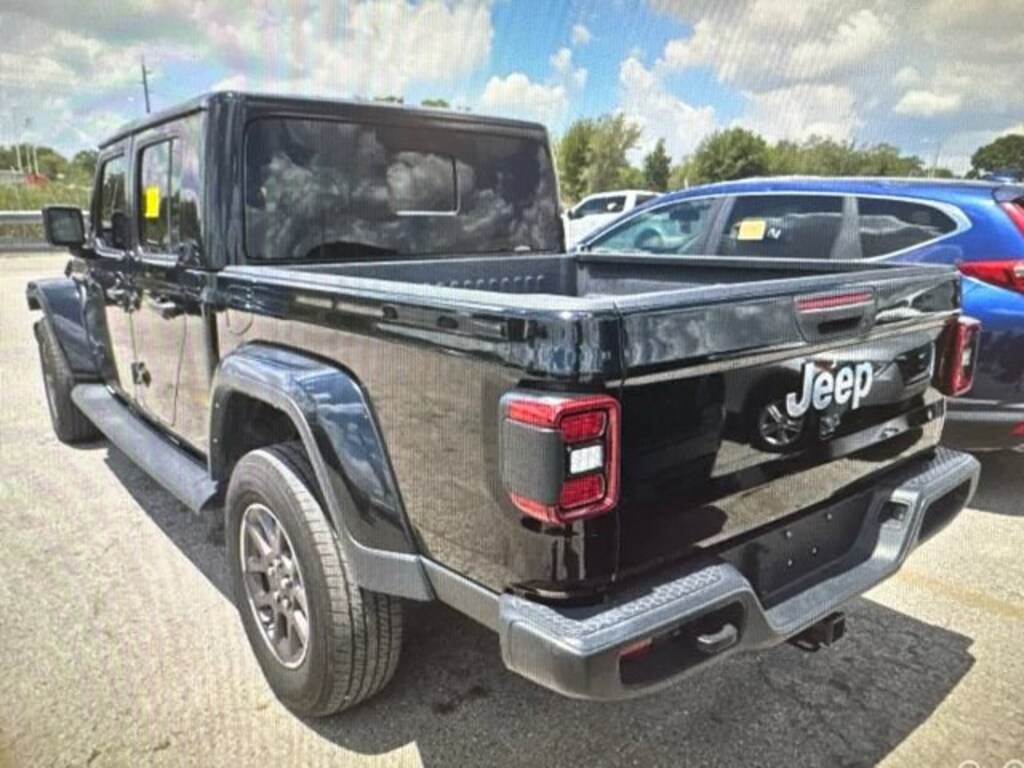 Used 2023 Jeep Gladiator Overland