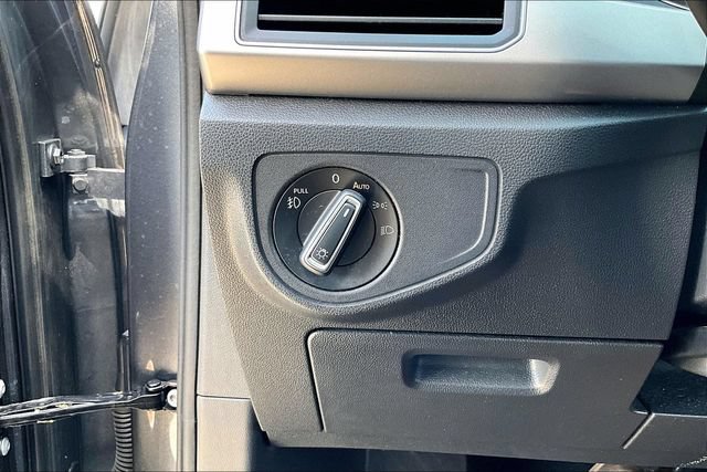 2019 Volkswagen Atlas SE w/Tech - Photo 15