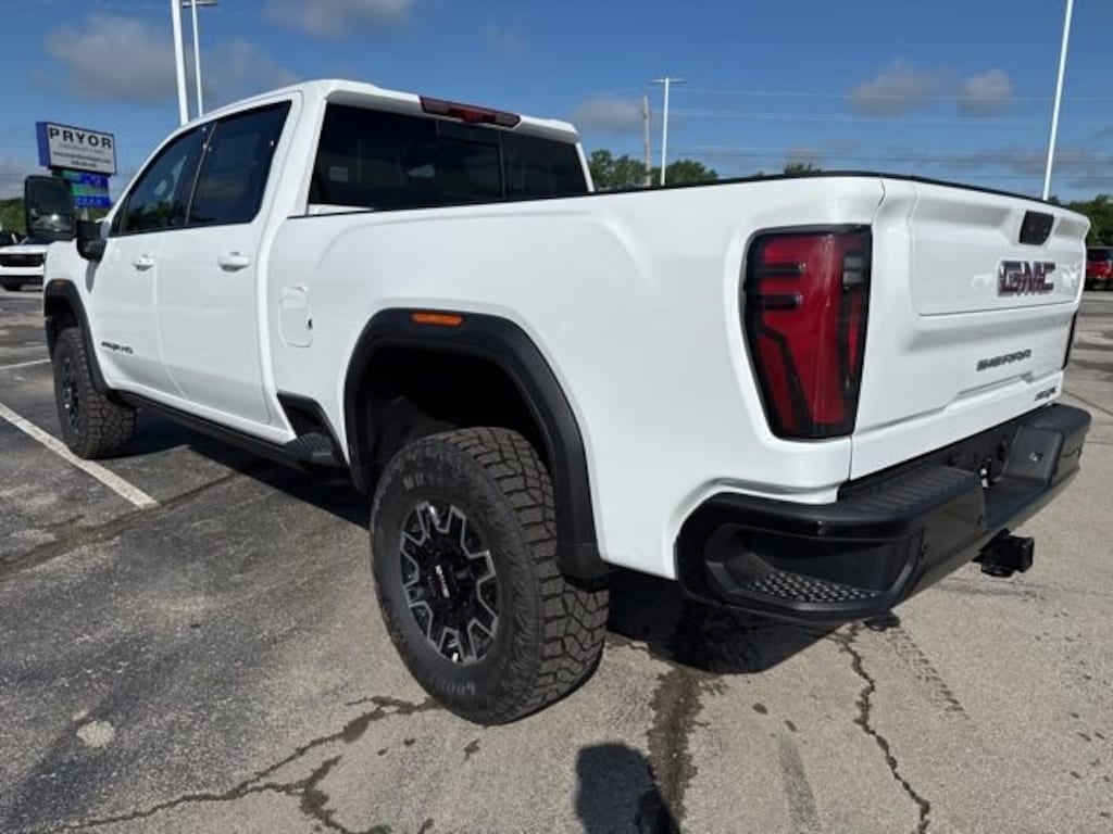 New 2026 GMC Sierra 2500 HD AT4X Truck