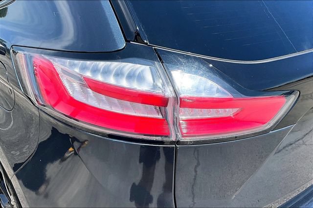 2022 Ford Edge SE - Photo 22