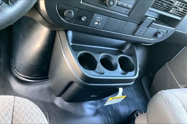 2026 GMC Savana Cargo Work Van - Photo 8