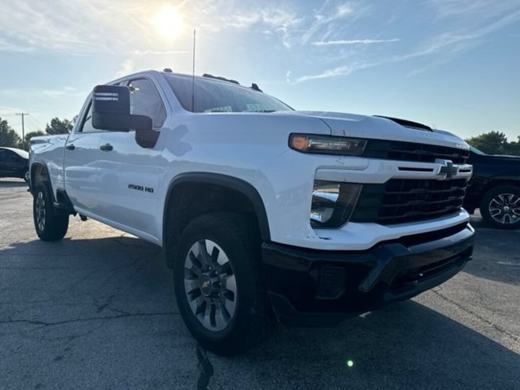 Used 2024 Chevrolet Silverado 2500 HD Custom Truck