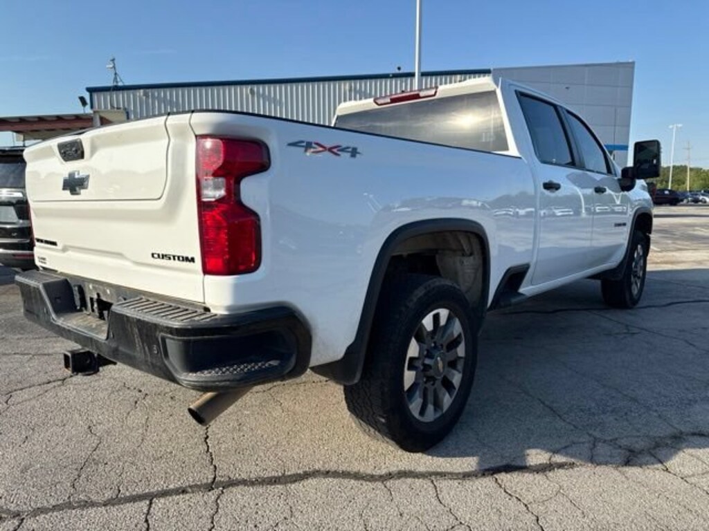 Used 2024 Chevrolet Silverado 2500 HD Custom Truck