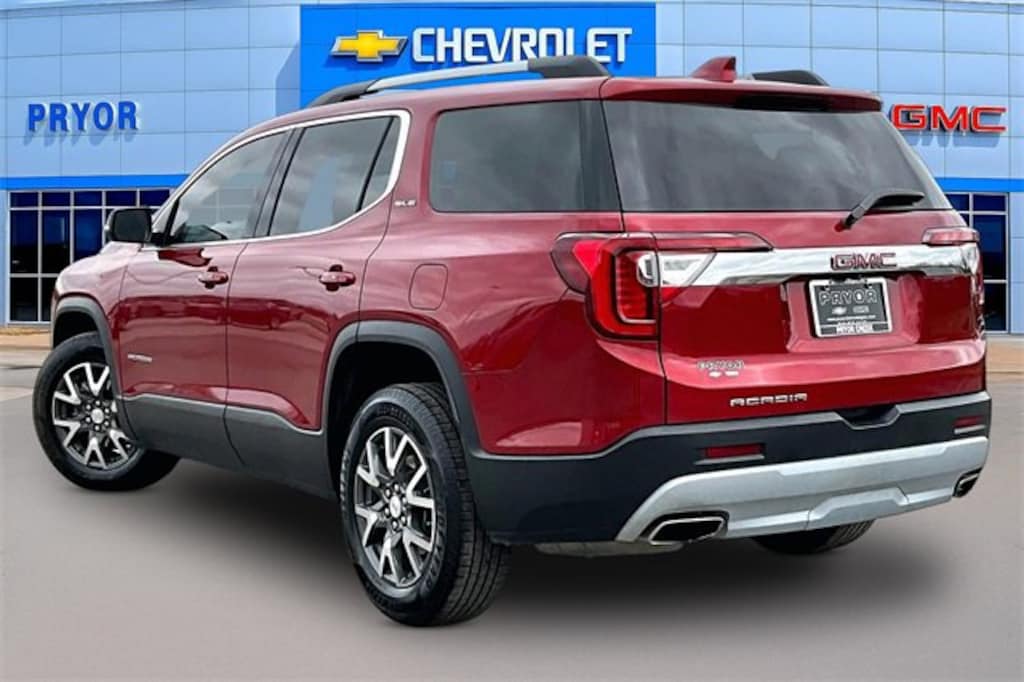 Used 2023 GMC Acadia SLE SUV