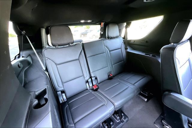 2025 GMC Yukon Denali - Photo 26