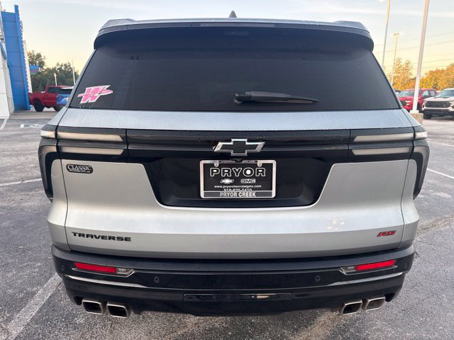 Used 2024 Chevrolet Traverse RS SUV