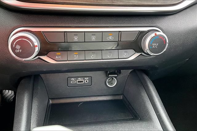 2025 Nissan Altima SV - Photo 16