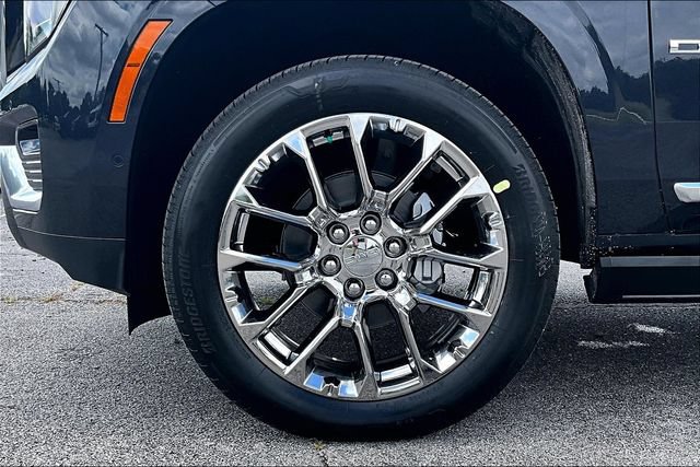 2026 GMC Yukon Denali - Photo 12