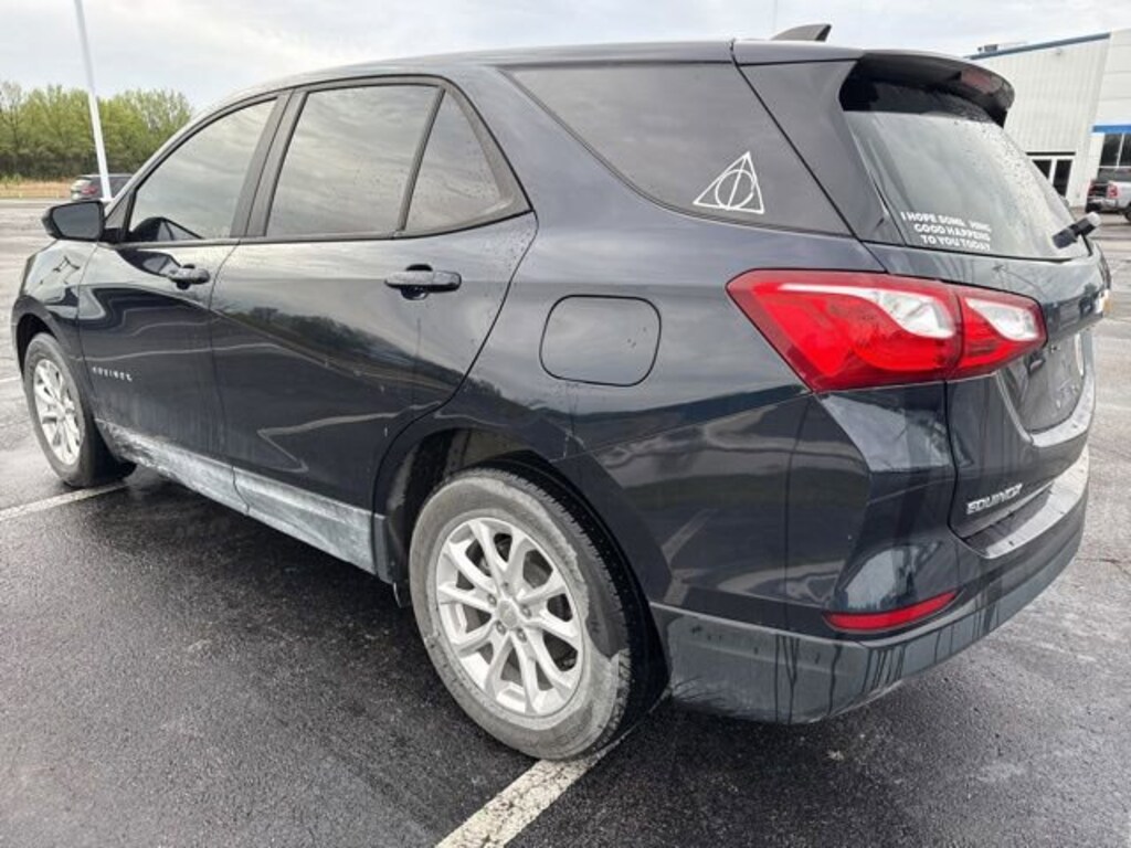 Used 2020 Chevrolet Equinox LS SUV