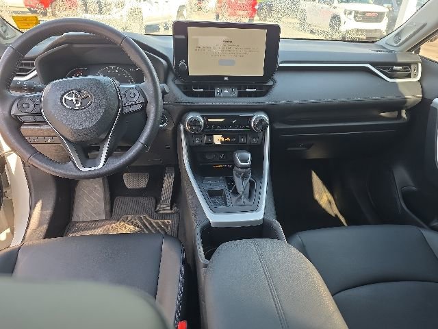 2024 Toyota RAV4 XLE Premium - Photo 6