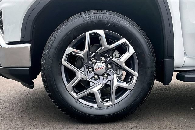 2026 GMC Sierra 1500 SLT - Photo 12