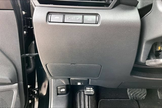 2025 Nissan Altima SV - Photo 15
