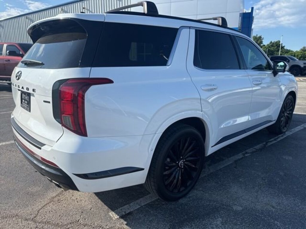 Used 2025 Hyundai Palisade Calligraphy Night Edition