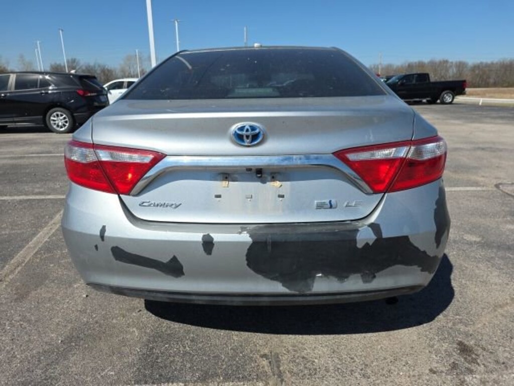 Used 2015 Toyota Camry Hybrid LE