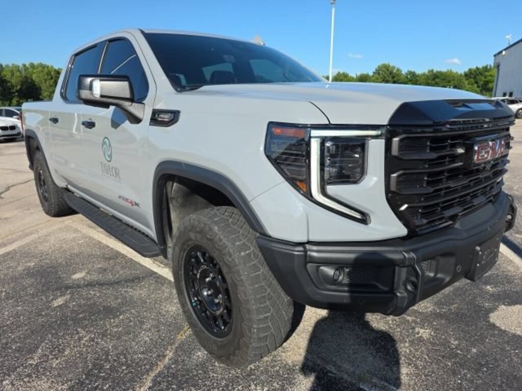 Used 2024 GMC Sierra 1500 AT4X Truck