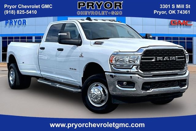 2023 RAM 3500 Big Horn 4X4 Crew Cab LWB's photo