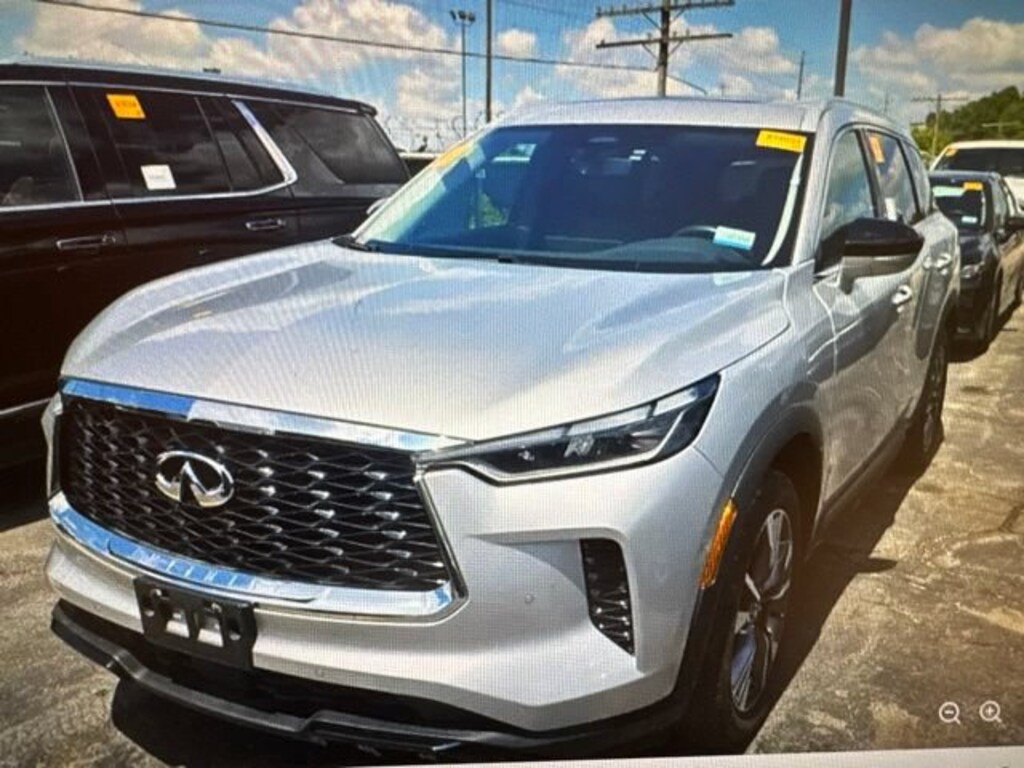 Used 2023 INFINITI QX60 Luxe