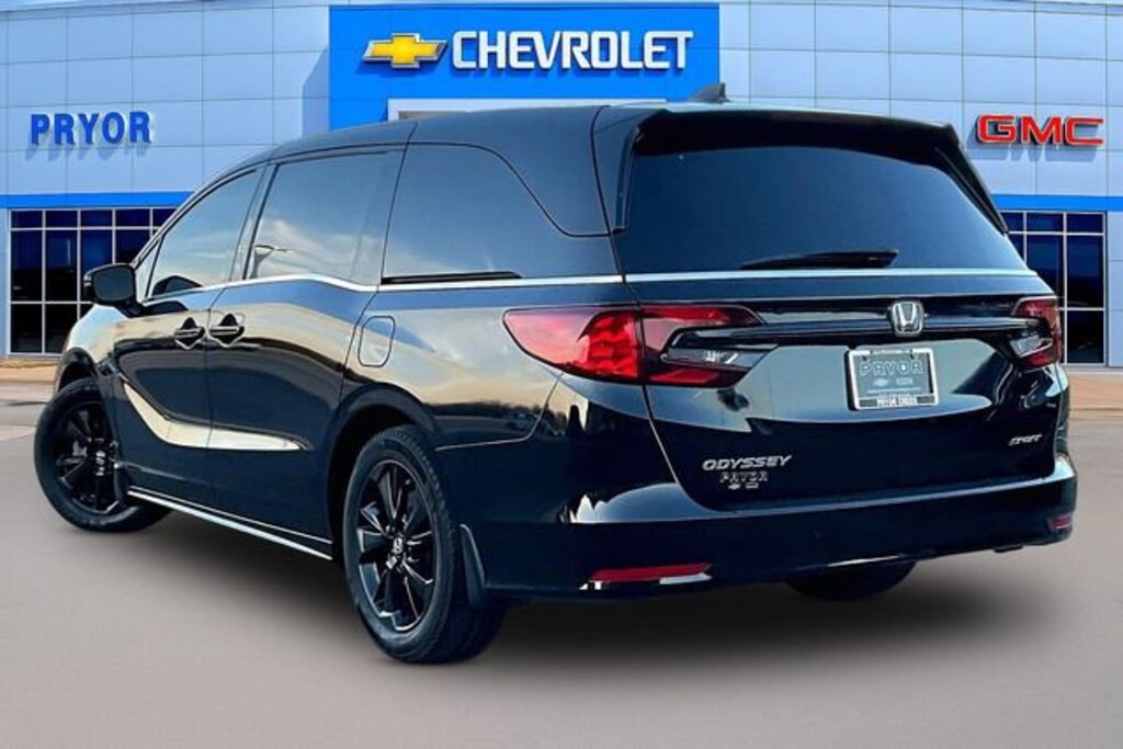 Used 2024 Honda Odyssey Sport