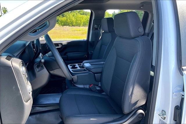 2026 GMC Sierra 2500HD Pro - Photo 9