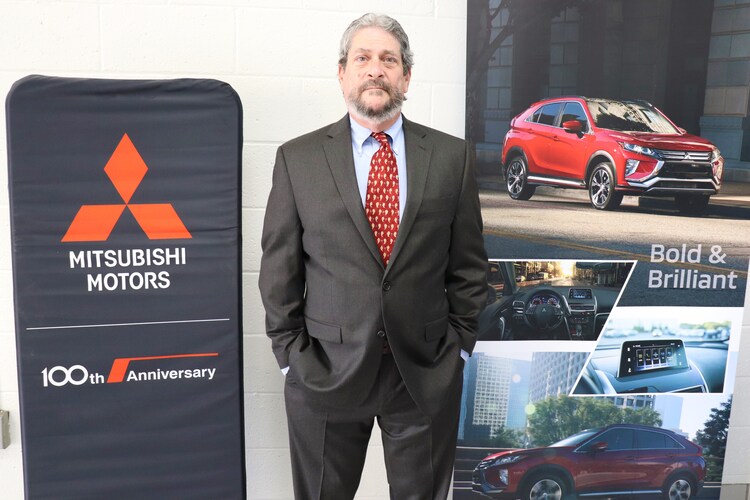 Staff PUENTE HILLS MITSUBISHI