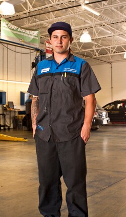 Robert Estrella