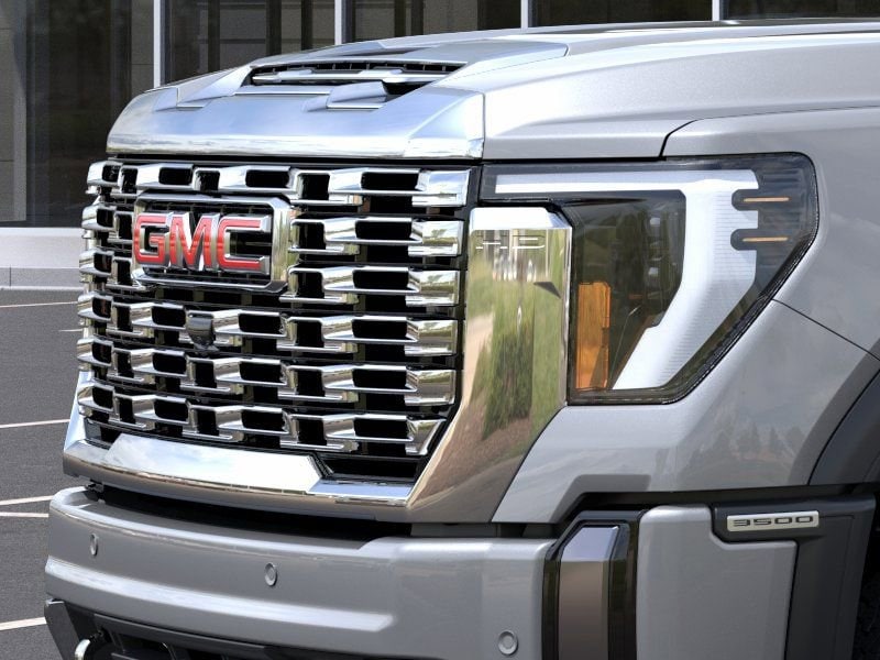 2026 GMC Sierra 3500HD Denali - Photo 13