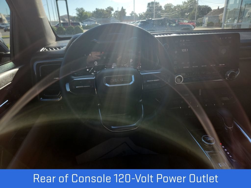 2025 GMC Canyon AT4 - Photo 18