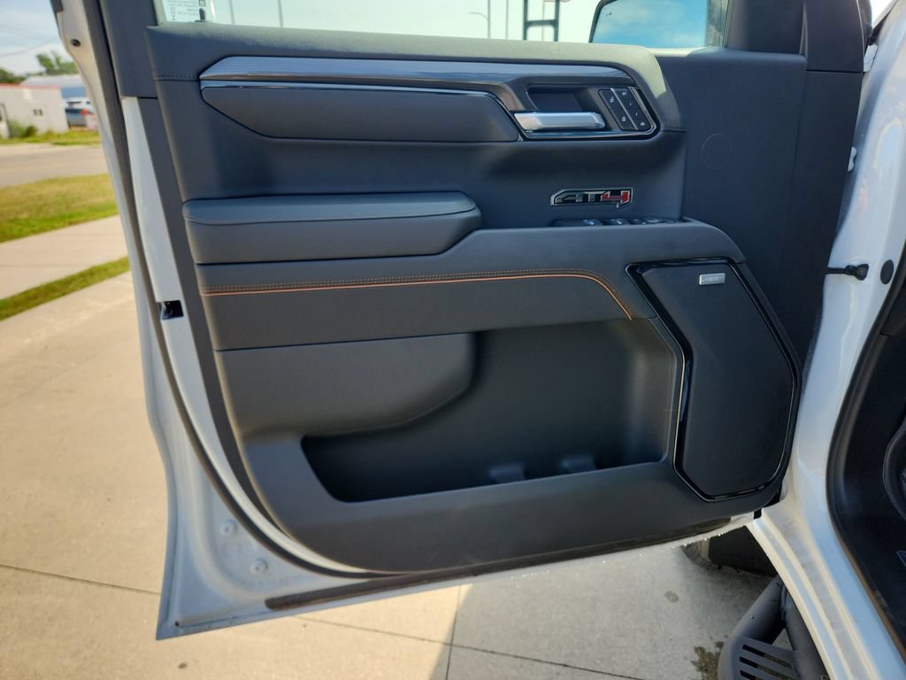 2026 GMC Sierra 1500 AT4 - Photo 13