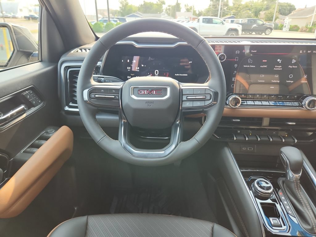 2026 GMC Canyon AT4 - Photo 15
