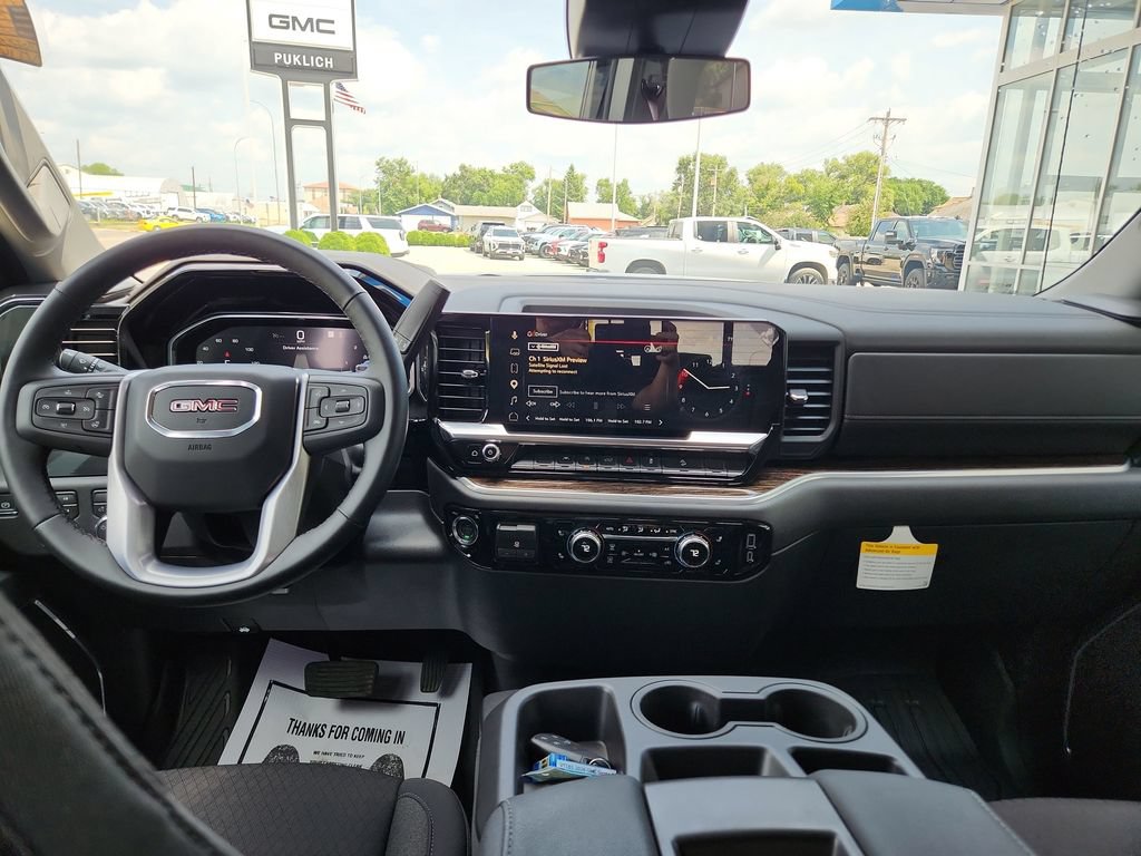 2026 GMC Sierra 1500 SLE - Photo 15